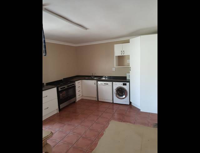1 BEDROOM FLAT TO LET IN WONDERBOOM
